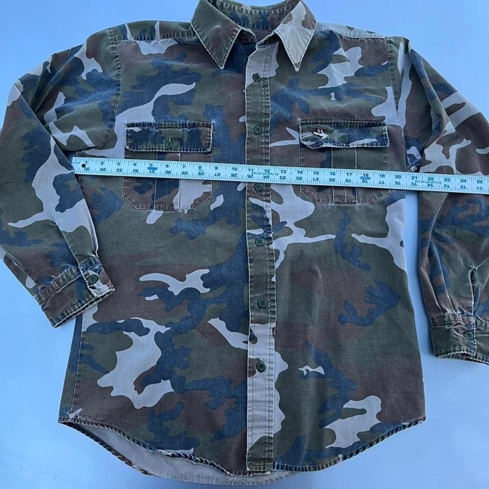 Vintage embroidered camouflage duck hunting button up shirt - Picture 7 of 7